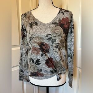Live in the moment, Heather Gray, long sleeve V-neck floral sweater